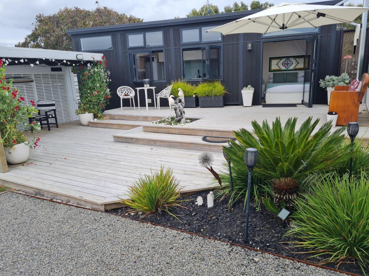 Aroha Tiny House Peka Peka Lägenhet Waikanae Exteriör bild